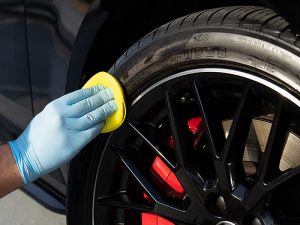 واکس پلاستیک و لاستیک گلیزر